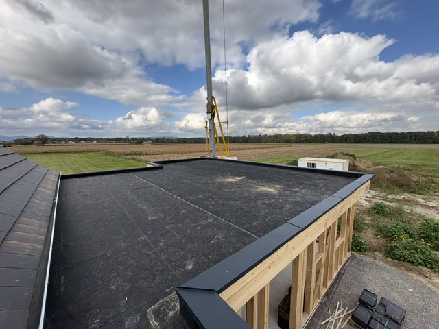 Toiture-terrasse d’une construction neuve à Schleithal